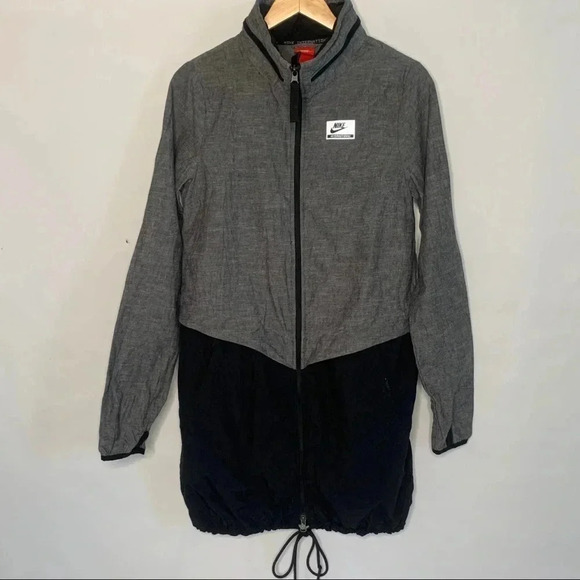 Nike International Gray Zip Up Jacket Size Small - Picture 9 of 15